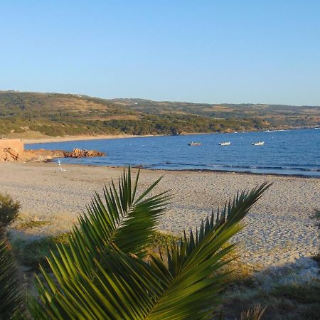 Casa Vacanza Costa Rossa vista mare Trinità dʼAgultu Esterno foto