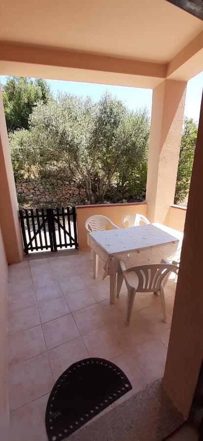 Casa Vacanza Costa Rossa vista mare Trinità dʼAgultu Esterno foto