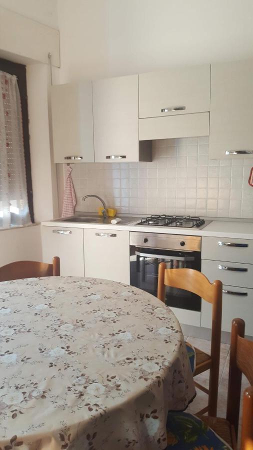 Casa Vacanza Costa Rossa vista mare Trinità dʼAgultu Esterno foto
